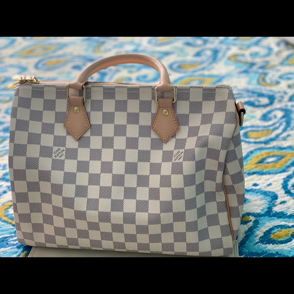 Authentic Louis Vuitton Speedy Bandouliere 30 - Picture 2 of 12